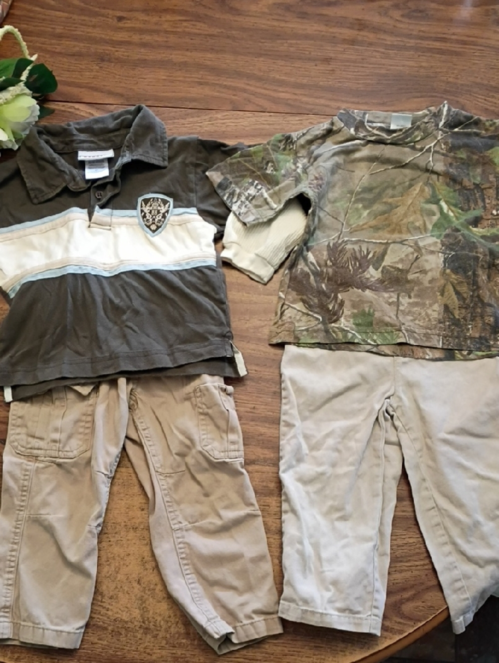 🦖2T Bundle Boys Khaki & Camouflage Shirt Set - Neutral Green and Tan